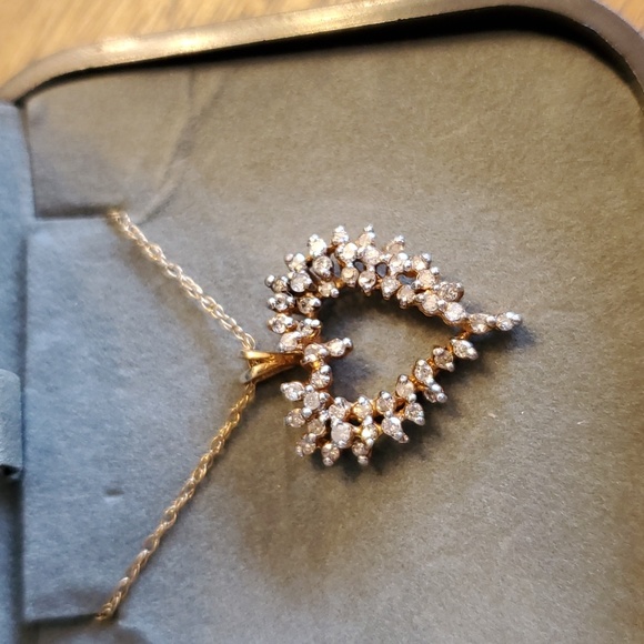 Vintage Kay Jewelers gold and diamond heart neclace - Picture 2 of 6